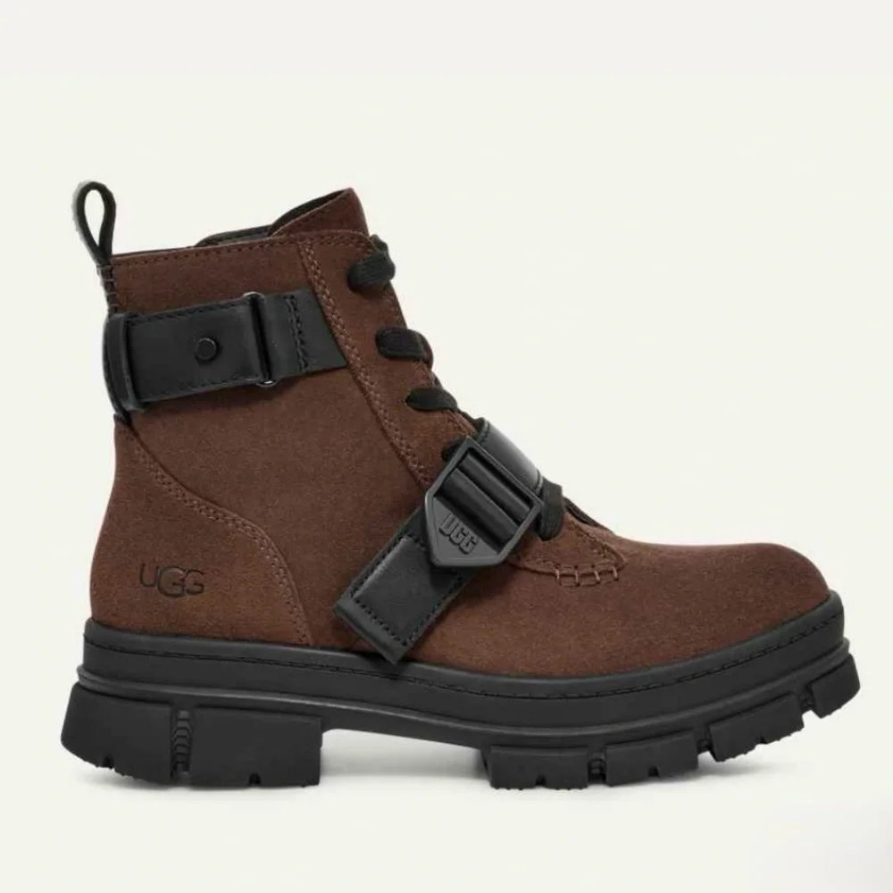 UGG Ashton Lace Up Brown Suede lace up boots size US size 9 women waterproof